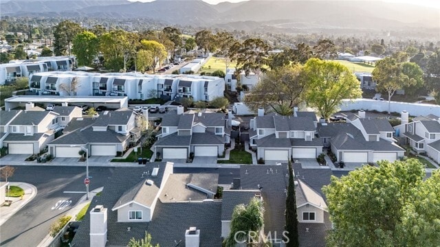 Building Photo - 1653 Toyon Pl