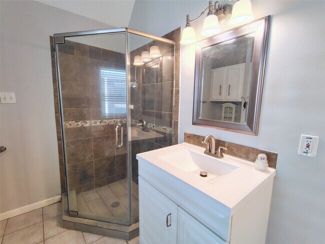 Building Photo - 4403 Waterfall Way