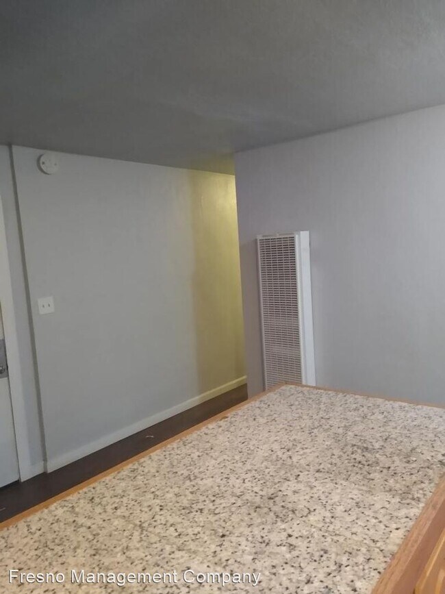 Building Photo - 8656 MacArthur Blvd