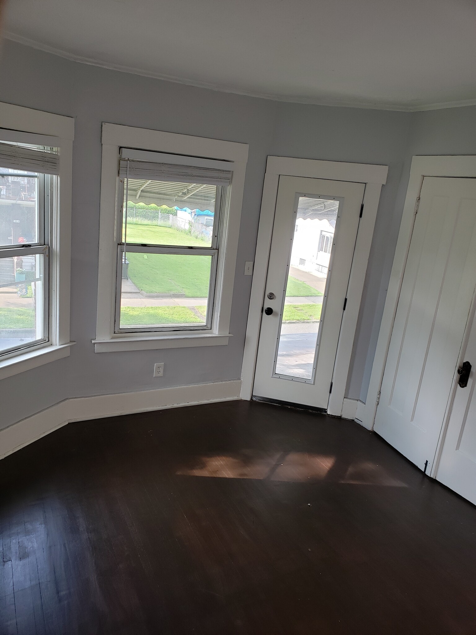 Building Photo - 2920 Columbus St