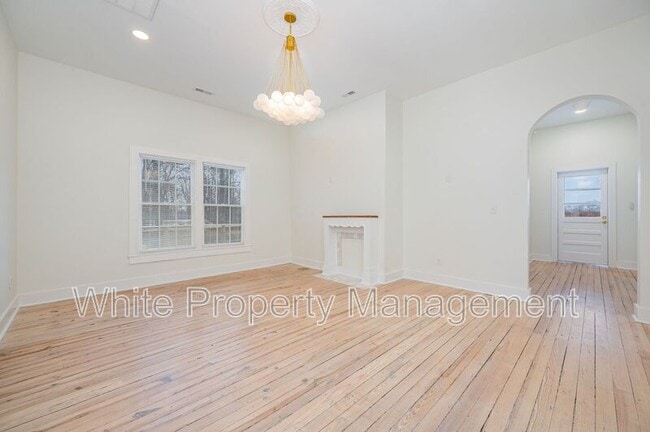 Building Photo - 3612 E Brief Rd