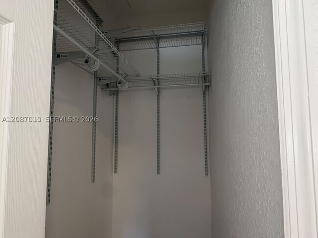 Building Photo - 8671 NW 112th Ct