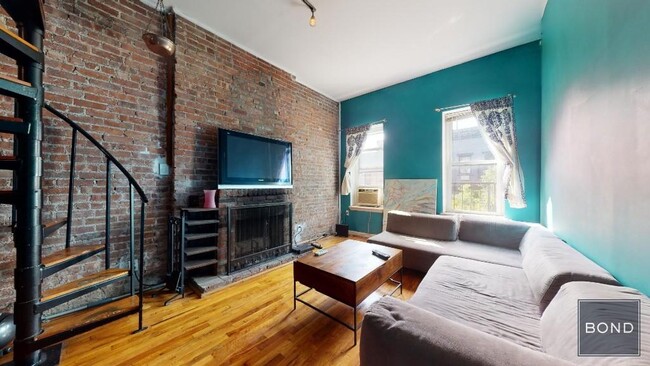 Floorplan - 309 West 21st Street