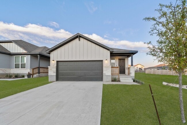 Building Photo - 817 Heartseed Ave