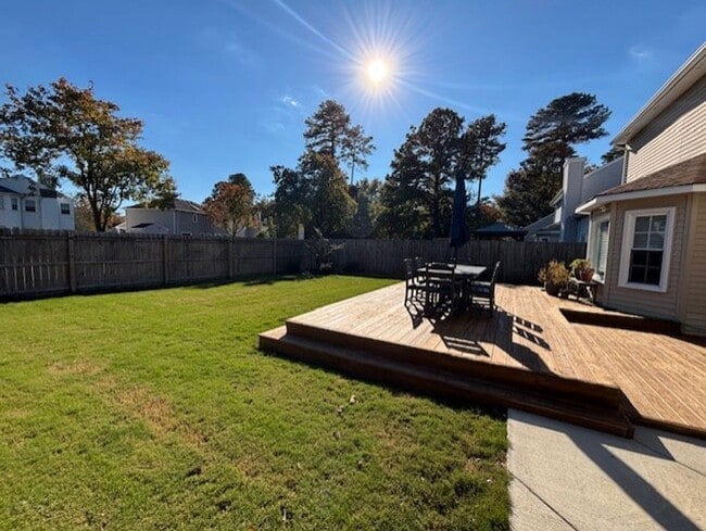 Building Photo - Glenwood