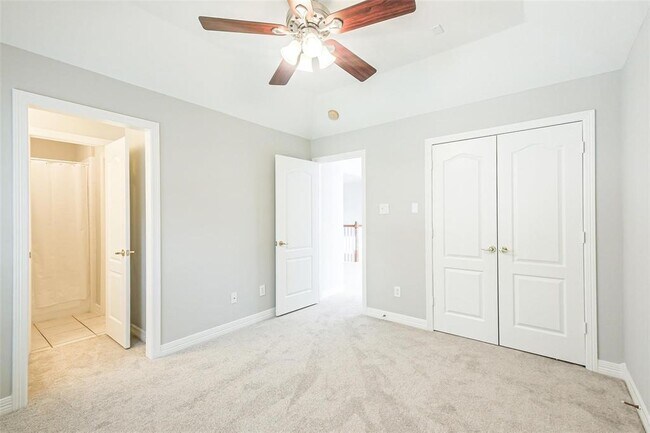 Building Photo - 12207 Salmon Creek