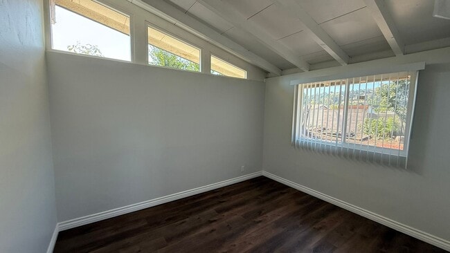 Building Photo - Incredible Remodled 4 bedroom House