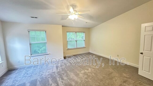 Building Photo - 11731 Mezzanine Dr