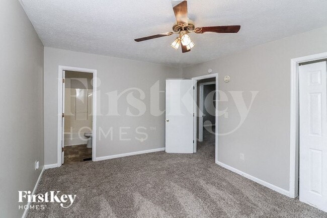 Building Photo - 1127 Cherokee Heights