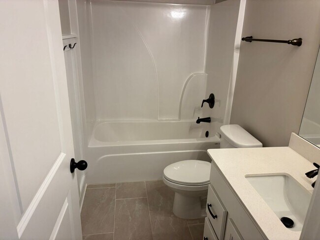 Building Photo - 311 Mulberry Crossing Dr