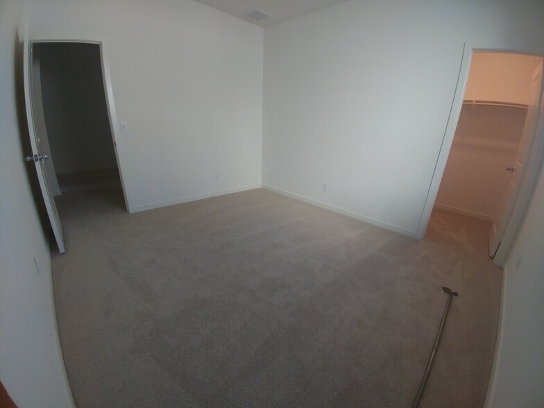 Building Photo - 45058 44th St W