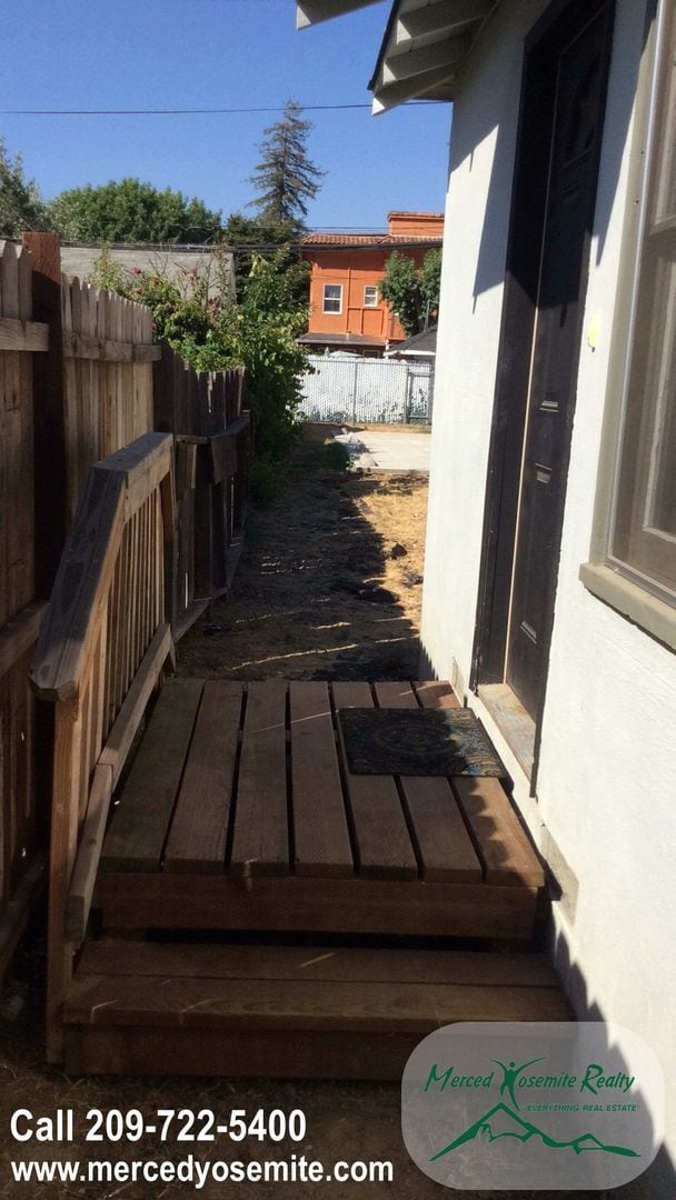 Building Photo - DO NOT DISTURB OCCUPANTS. Apply now to schedule viewing.