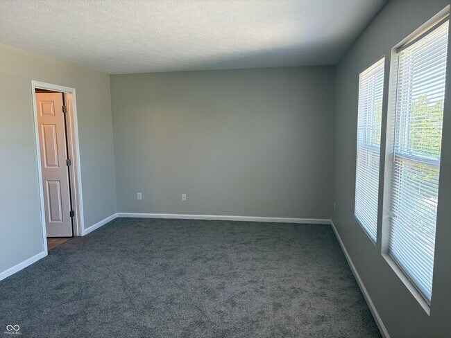 Building Photo - 8151 Firefly Way