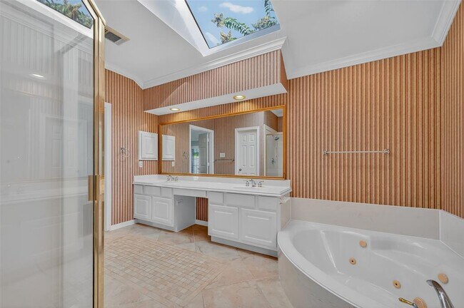 Building Photo - 13919 Aspen Cove Dr