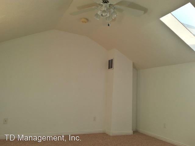 Building Photo - 3 br, 2 bath House - 3925 S Jefferson Ave #1