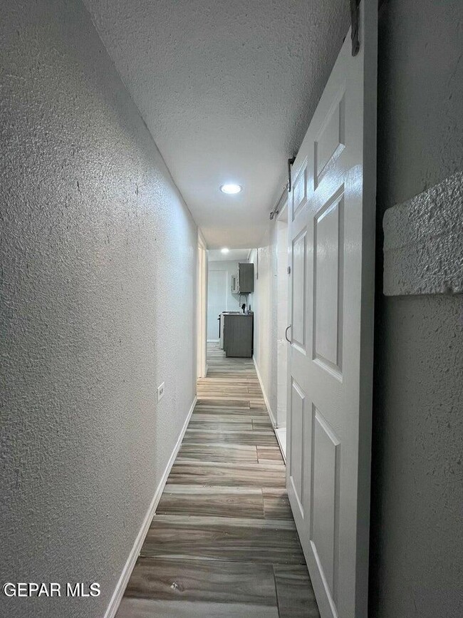 Building Photo - 10216 Celedon Cir