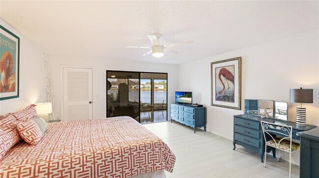Building Photo - 307 Timber Lake Dr