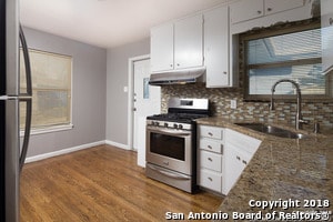 Building Photo - 303 Schmeltzer Ln