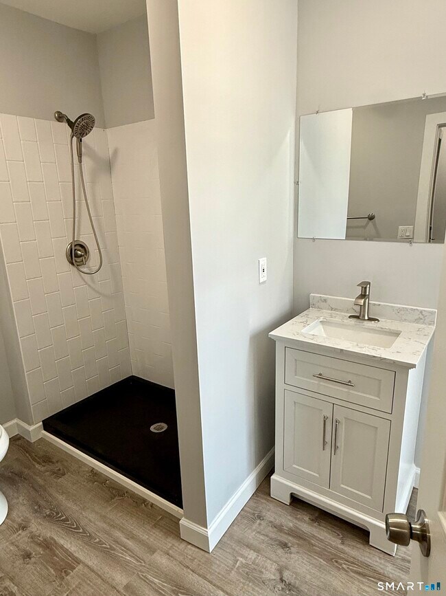 Building Photo - 78 McKinley Ave