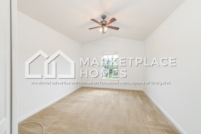 Building Photo - 1431 Biscayne Bay Dr