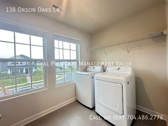Building Photo - 138 Orson Oaks Ln