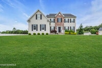 Building Photo - 12 Wintergreen Ct