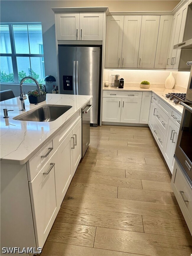 Building Photo - 9179 Cayman Dr