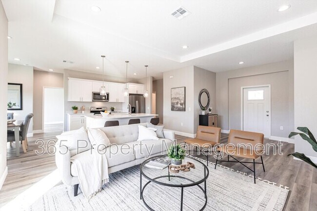 Building Photo - 5534 Fairlane Dr