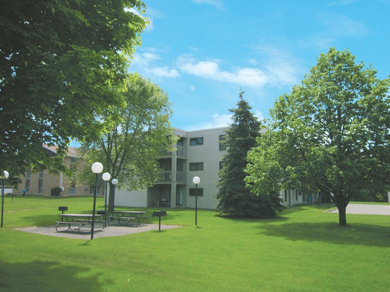 Driftwood Apartments 820850 Driftwood Dr Saint Cloud MN 56303 Apartment Finder