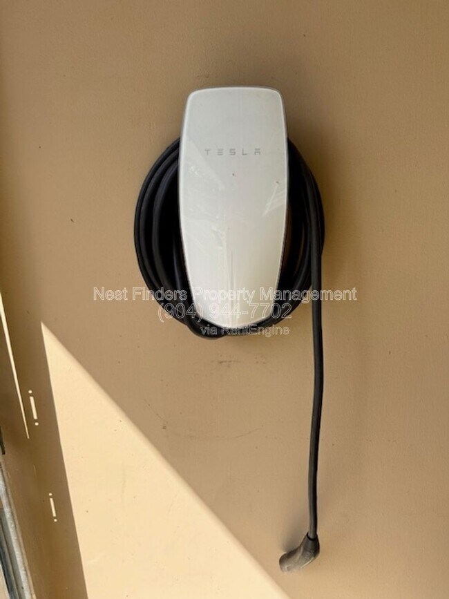 Building Photo - 11304 Landing Estates Dr