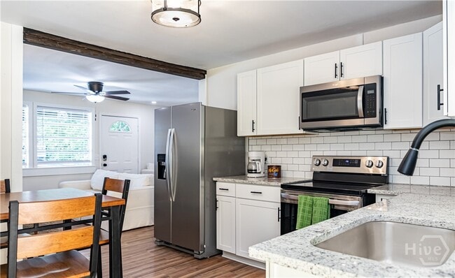 Building Photo - 217 Wesley St