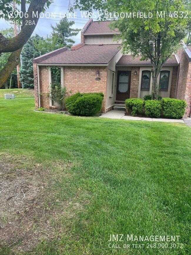 Building Photo - 2906 Moon Lake Dr