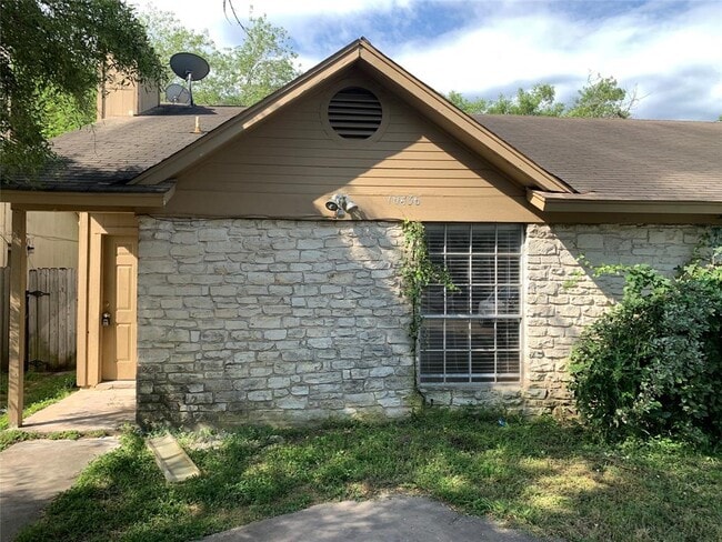 Building Photo - 10436 Doc Holliday Trail