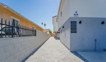 Building Photo - 1346 E Vernon Ave