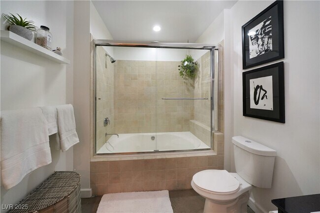 Building Photo - 200 Hoover Ave