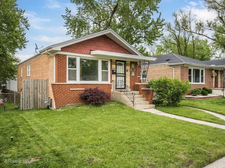 Building Photo - 14341 Dobson Ave