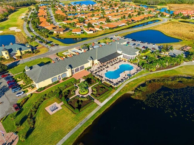 Building Photo - 1033 Sawgrass Dr