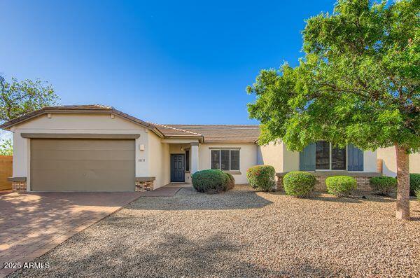 Primary Photo - 18131 W Port Royale Ln