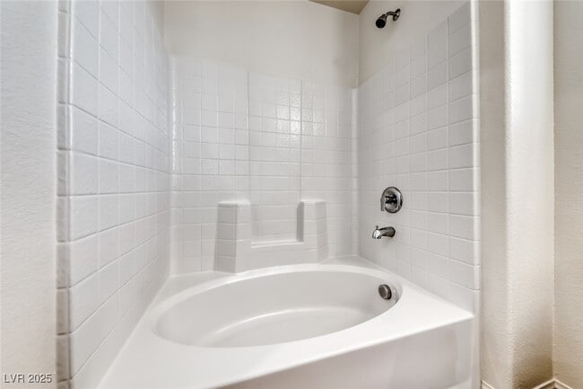 Building Photo - 3728 Enchanted Sky St