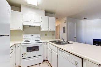 Building Photo - Porter Terrance Apartments