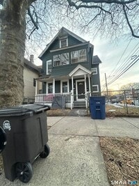 Building Photo - 222 Hallock Ave