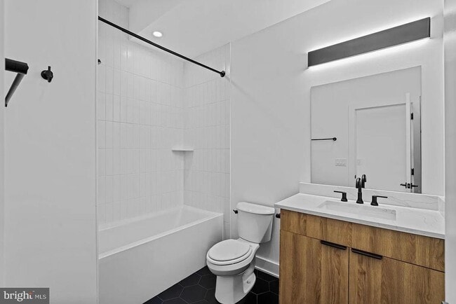 Building Photo - 4225 Powelton Ave