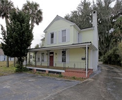 Building Photo - Deland Marigold