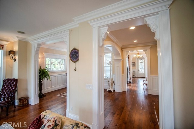 Building Photo - 27016 Island