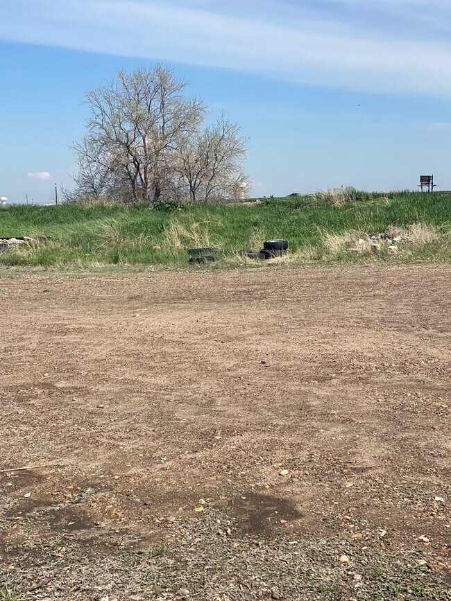 Building Photo - Country Property With Over 7 Acres of Land, No HOA & Room For Your Toys!
