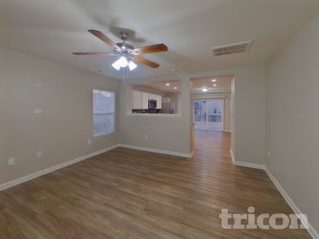 Building Photo - 238 Waterlemon Way