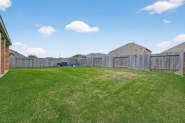 Building Photo - 16318 Brookside Willow Ln
