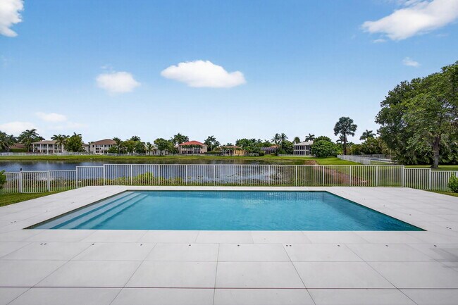 Building Photo - 11587 Manatee Bay Ln