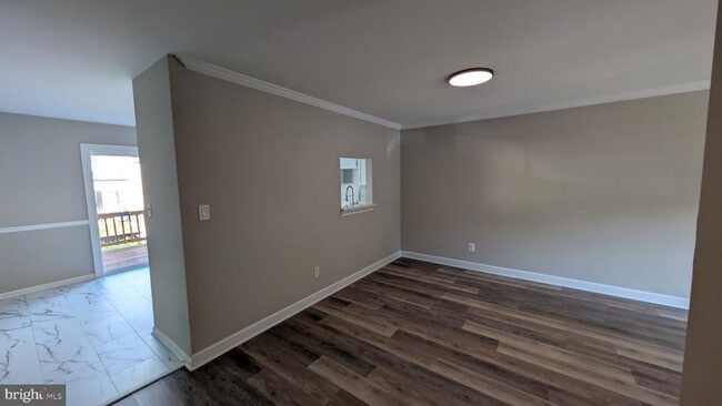 Building Photo - 16303 Taconic Cir