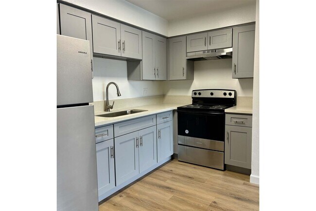 Building Photo - 2701 Randolph St